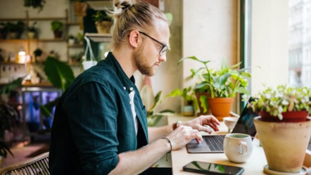 man-at-laptop