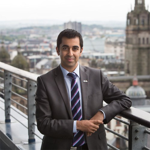 Strengthening Scotland's India links: External Affairs Minister Humza Yousaf meets Indian students studying at Strathclyde University and announces he will visit India to strengthen Scotland's links with the country.<br /><br />Photographer - <br />Ashley Coombes<br />07887676002<br />