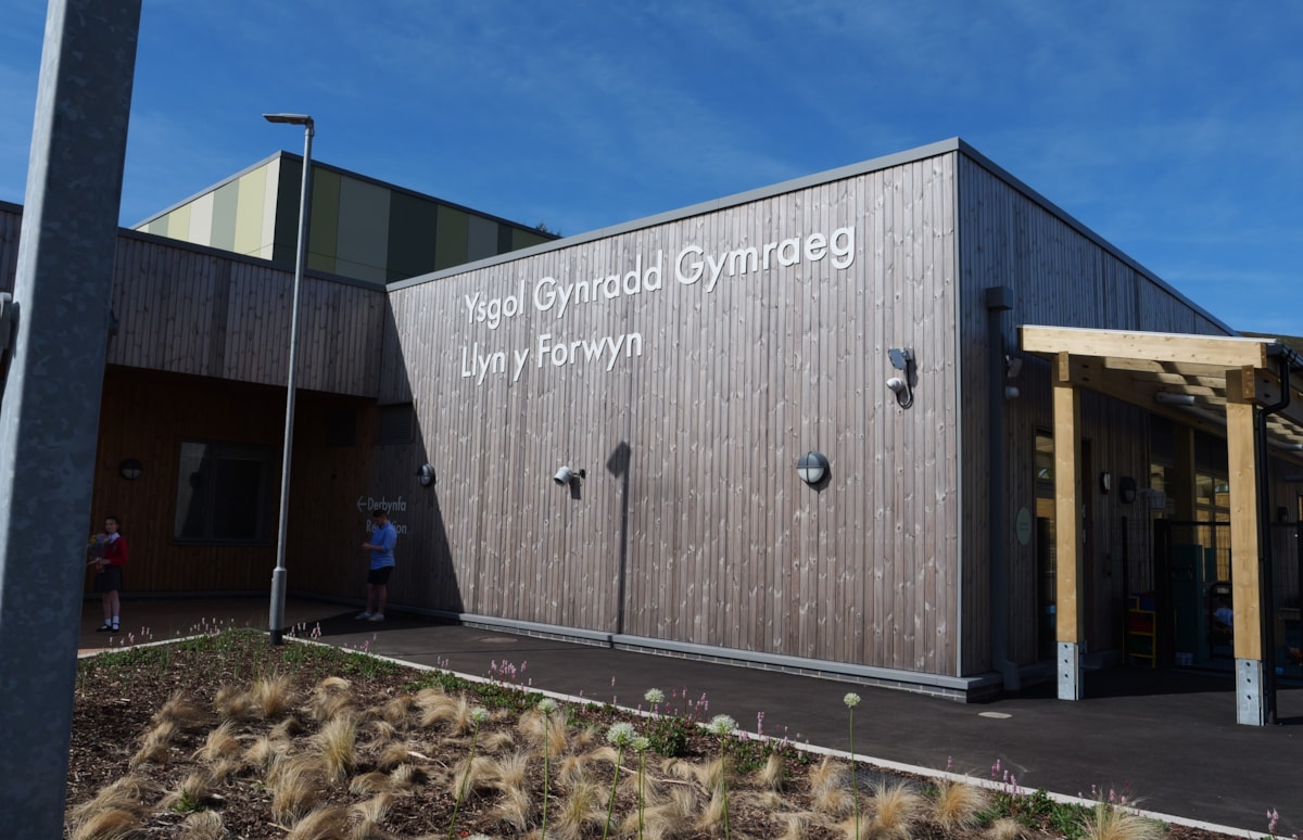 Ysgol Llyn y Forwyn