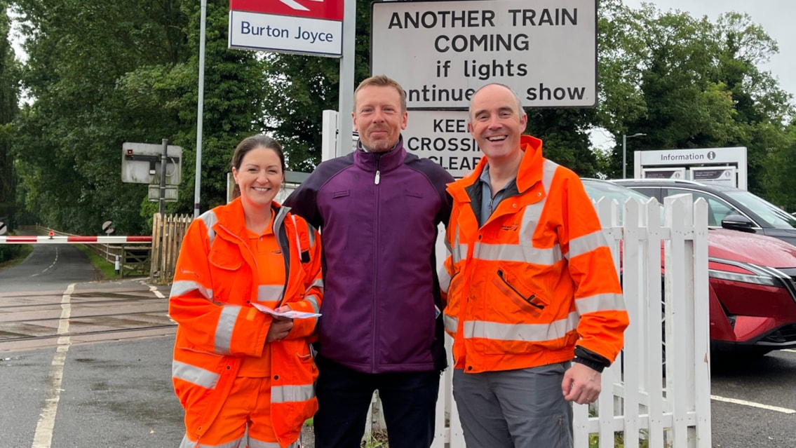 Network Rail and East Midlands Railway unite to raise awareness of International Level Crossing Awareness Day: EMR and NR at Burton Joyce