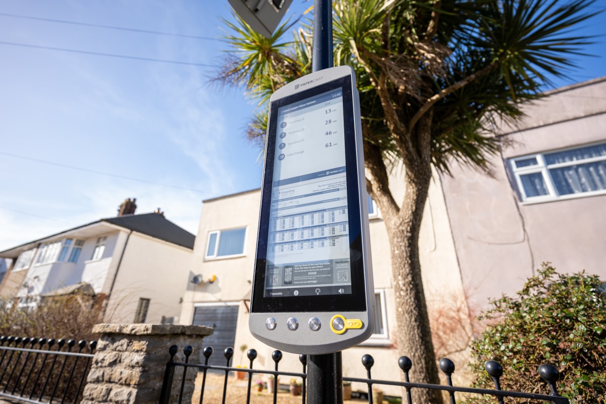 New digital screen at the living bus shelter