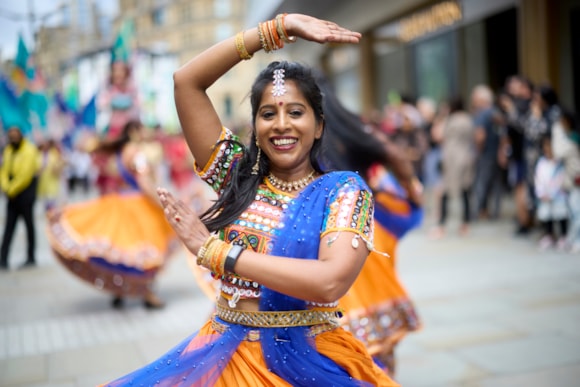 landscape bhangra dancer - credit Mark Waugh