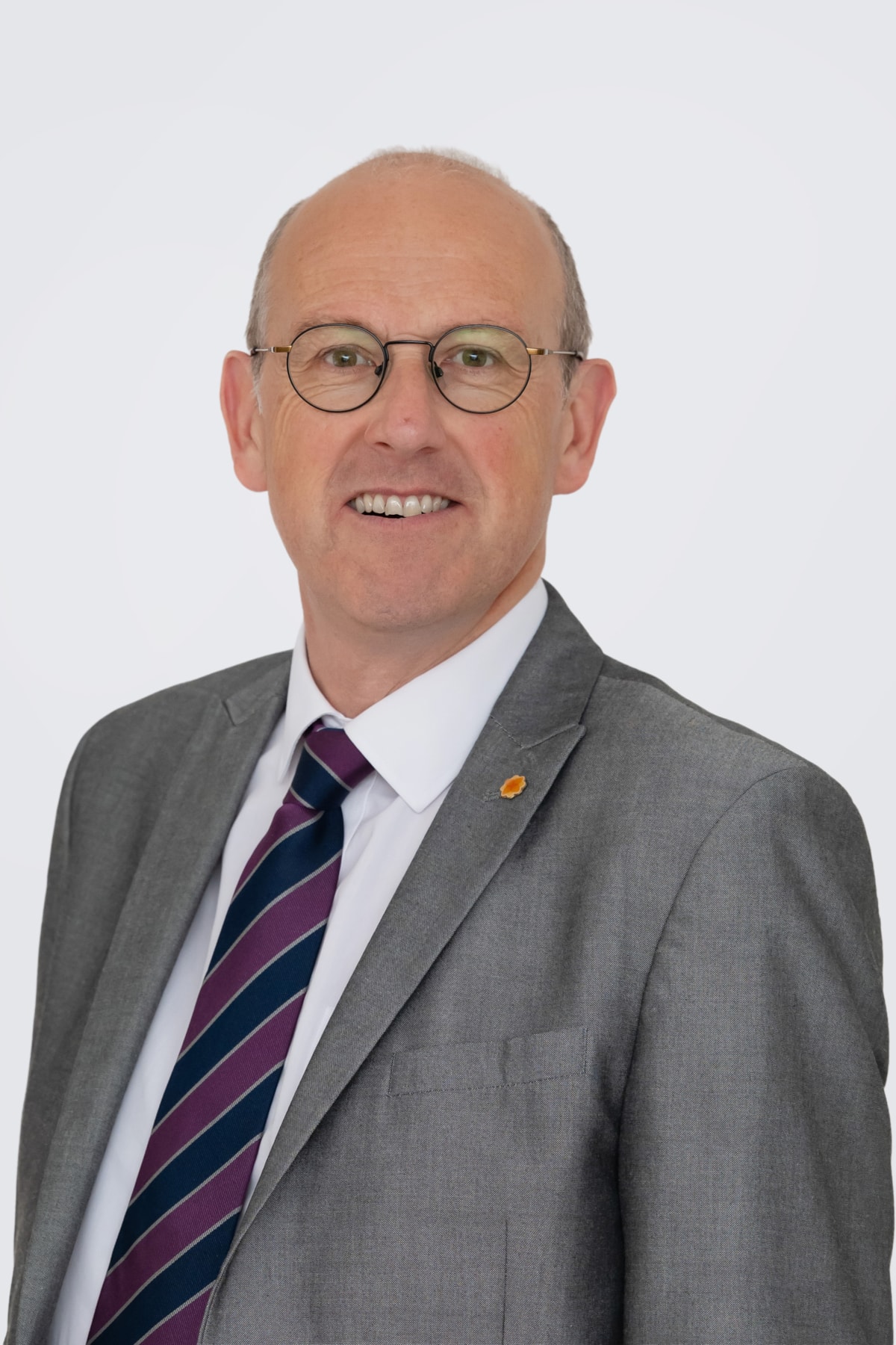 Llyr Gruffydd portrait APPROVED