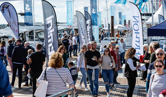Fabulous first three days at the Southampton International Boat Show: sibs22d2-1017