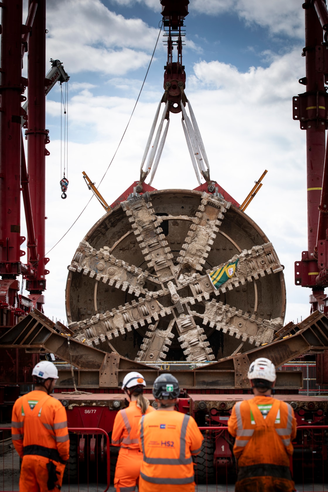 TBM Anne lifted at Green Park Way tunnel shaft 24th August 2025-8