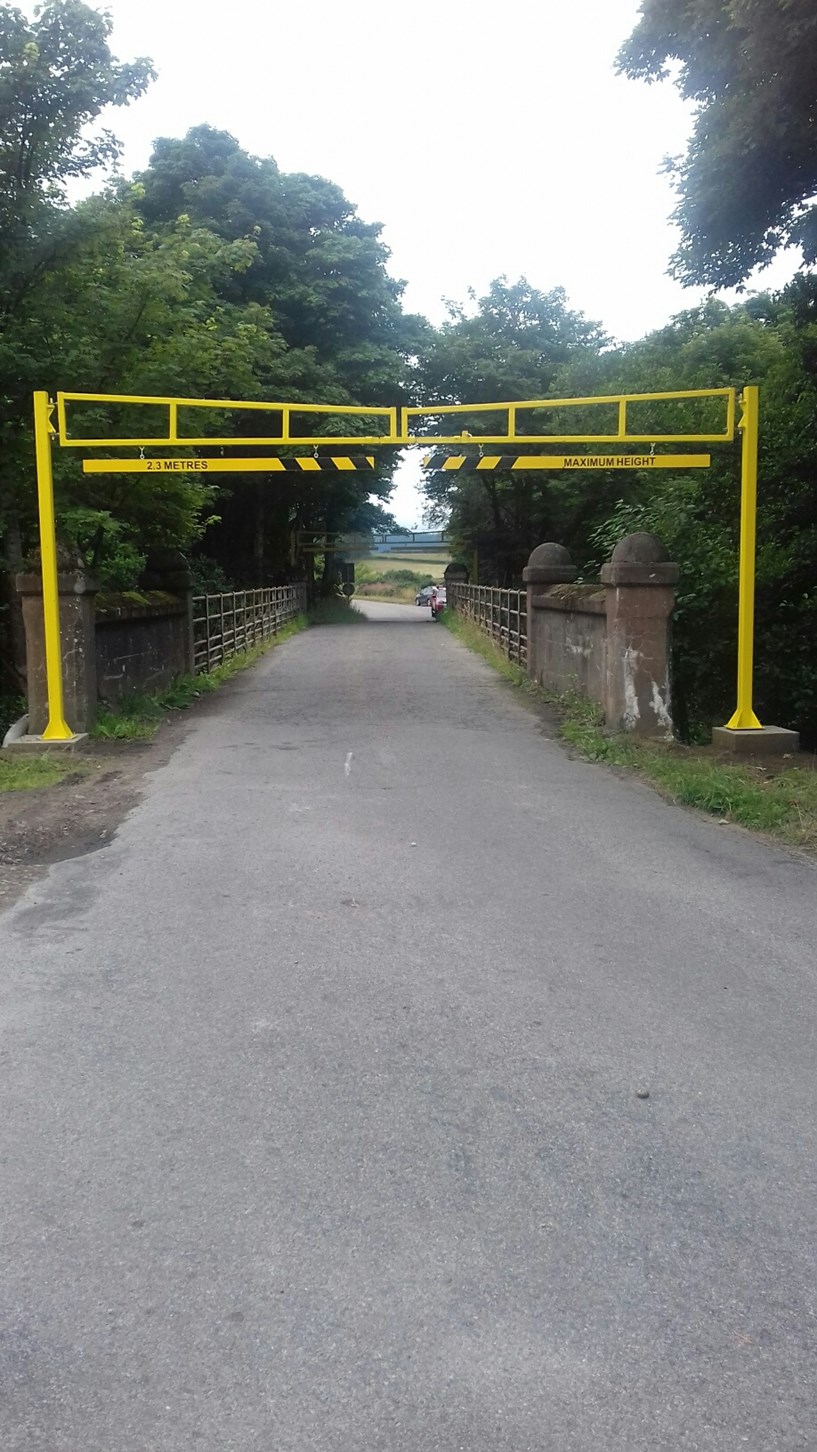 Cloddach Bridge gantries low res