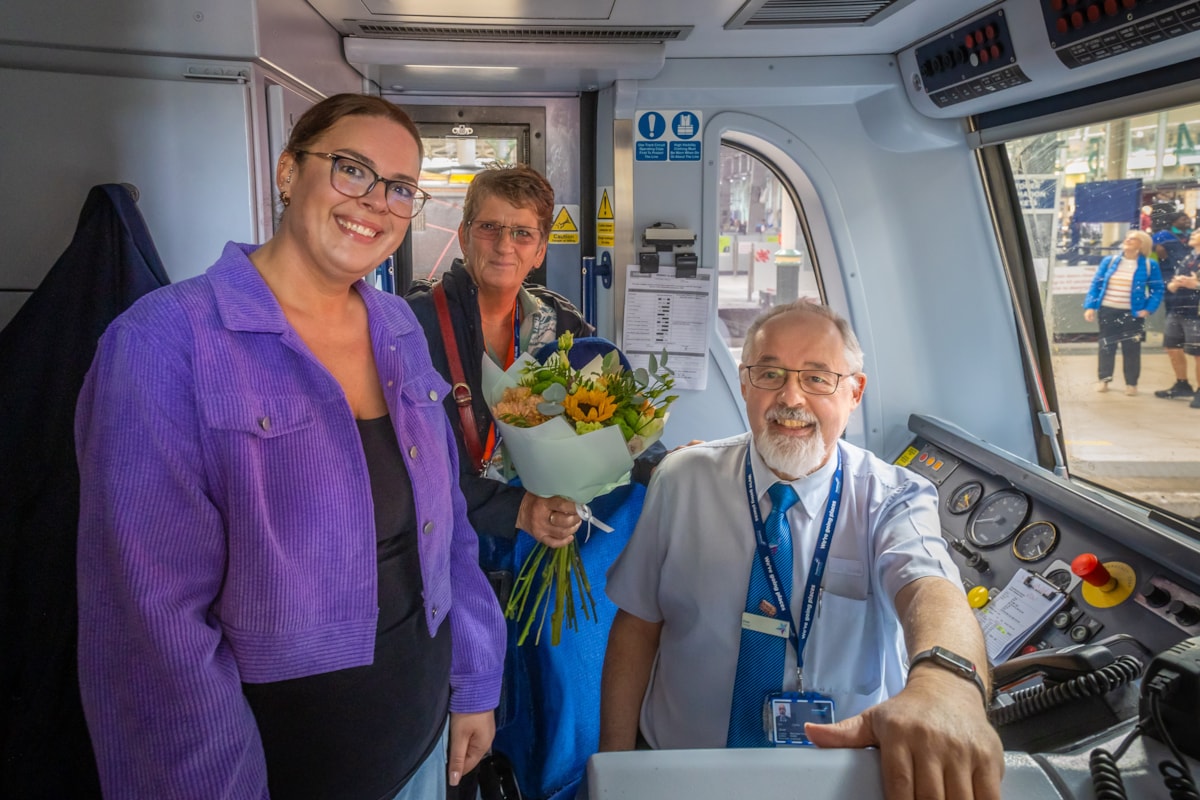 TPE Don Coffey retirement with wife and daughter 