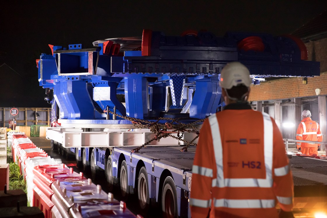 First two London Tunnels TBMs arrive in West Ruislip-2: Cutter head for one of the first two London TBMs transported to West Ruilsip. 

Tags: Tunnelling, Engineering, TBMs, Tunnel Boring Machines, London, West Ruislip, SCS JV