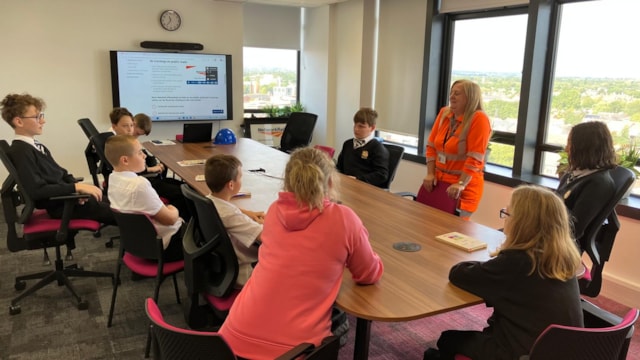 Network Rail community safety manager Chloe Creffield giving safety talk: Network Rail community safety manager Chloe Creffield giving safety talk