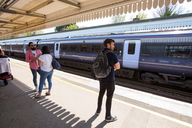 Southeastern to introduce 15-minute Delay Repay compensation: Passenger waiting on the platform at Faversham