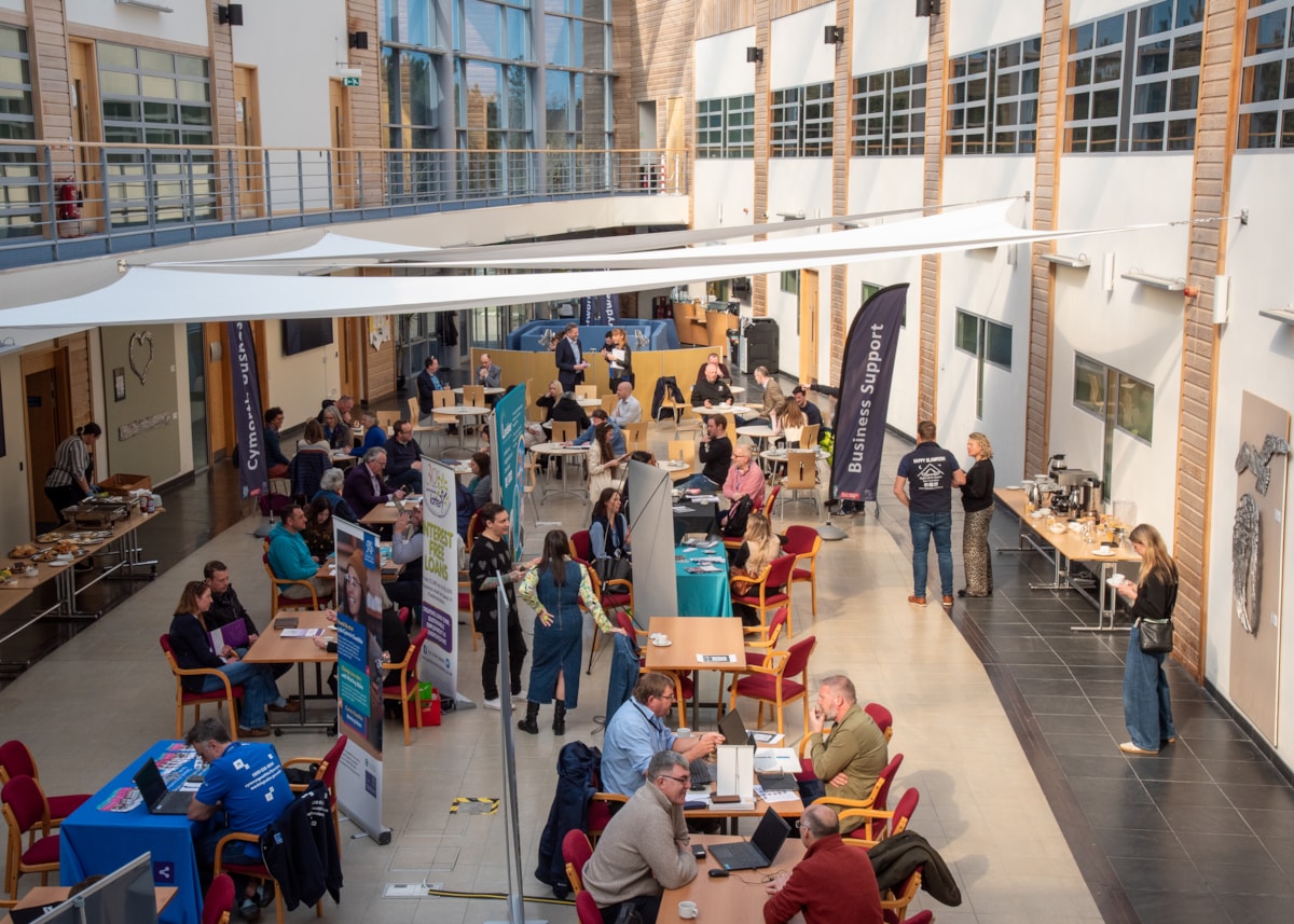 Bridge Innovation Centre 2 - Canolfan Arloesi Pont 2