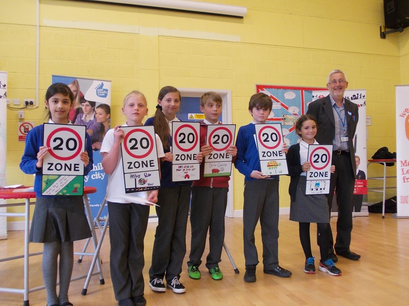 Pudsey pupils show their fancy footwork for walk to school week: 20mphwinnners.jpg