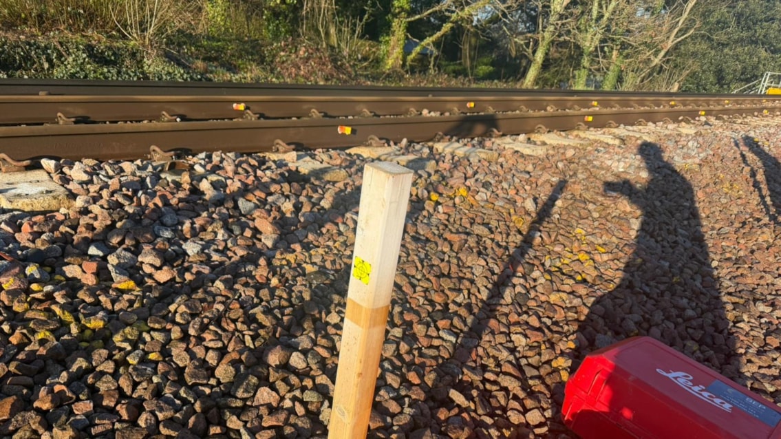 Buses replace trains between Brockenhurst and Lymington Pier this weekend for emergency engineering work: Lymington landslip