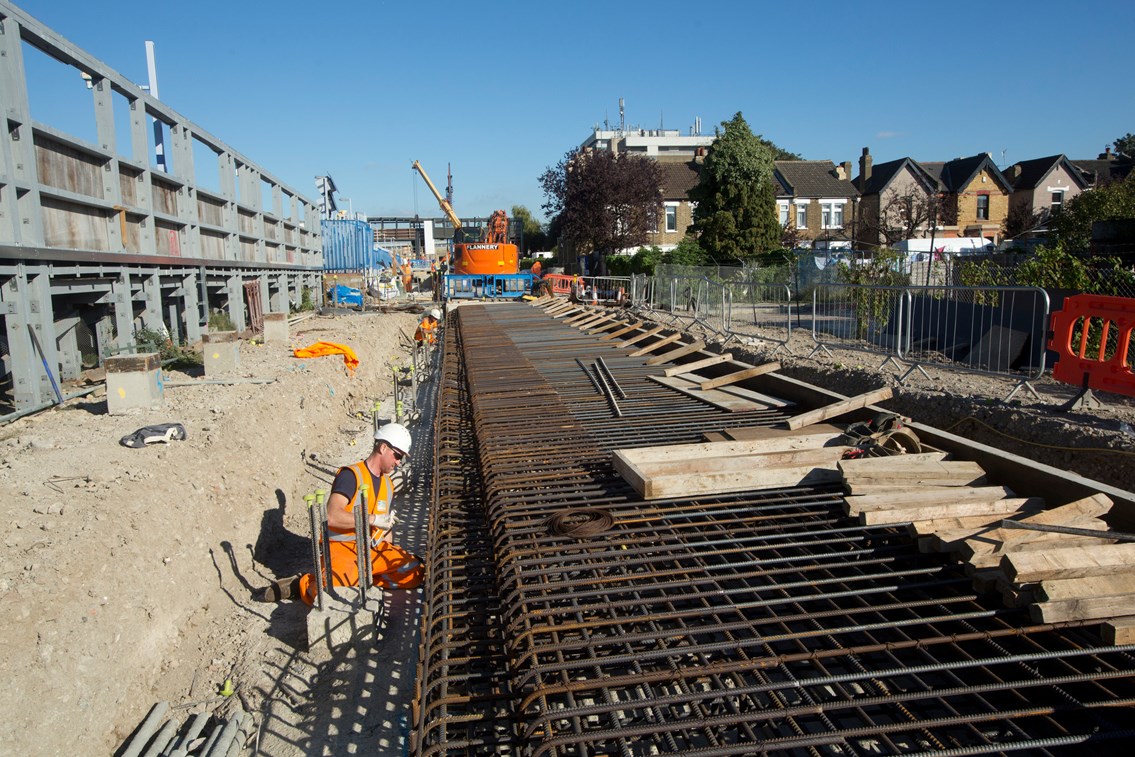 Abbey Wood Station works October 2015 209876