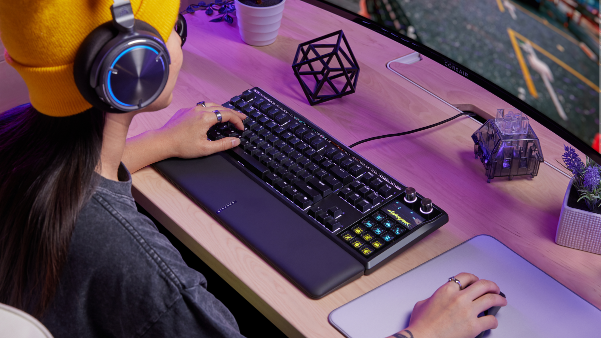 CORSAIR GALLEON 100 SD