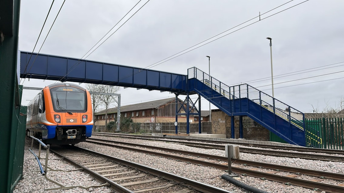 Kennedy Road footbridge
