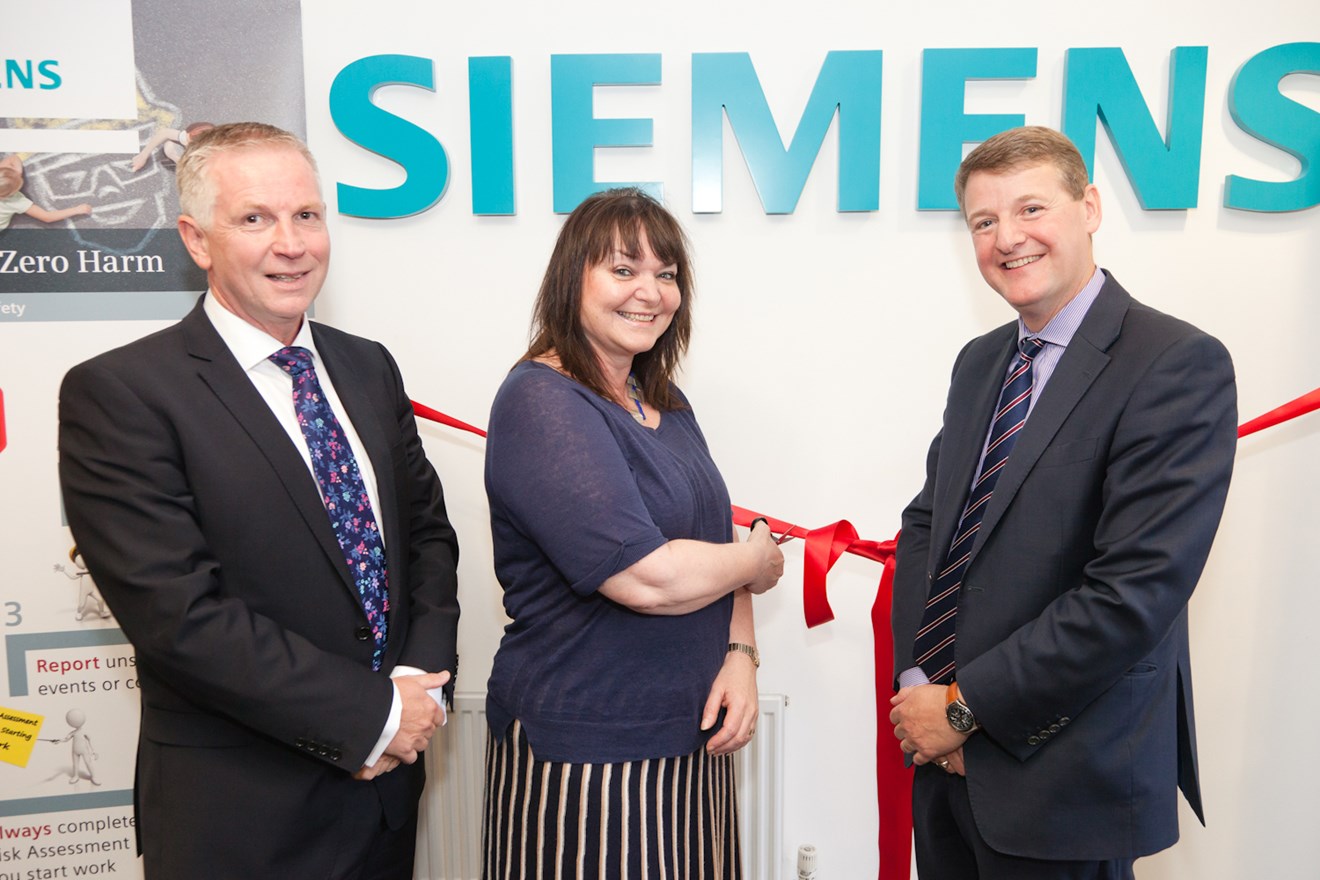 Siemens opens new traffic service operation in London: siemens-depot-opening-19-full.jpg