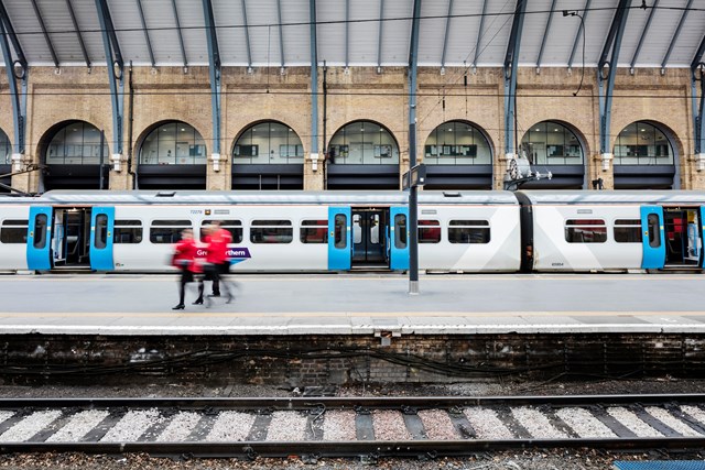 King's Cross railway station - Great Northern train