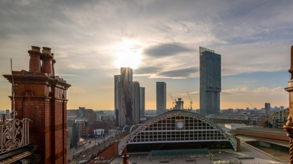 Media Event Invite - Emergency trauma kits to be rolled out city wide so that anyone can be a lifesaver: Cityscape of Manchester