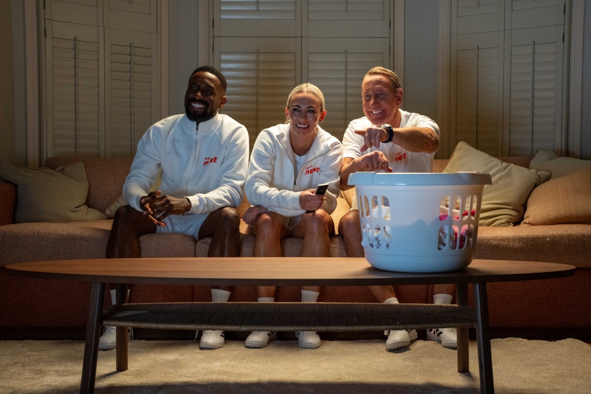 E.ON Next - Jermain, Toni, Ray - sofa