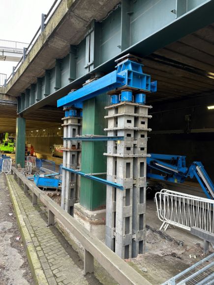 Propping regent street flyover bridge support