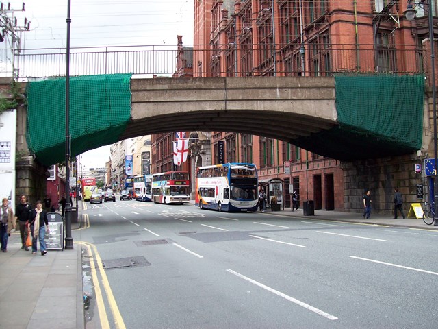 Bridge 48A, Oxford Road, Manchester: The railway bridge between the Palace Hotel and BBC studios on Oxford Road, prior to strengthening.