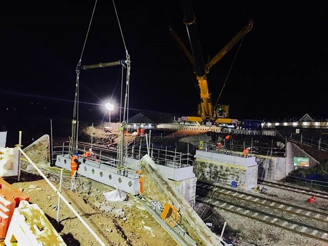 TIMELAPSE: Triple bridge demolition work completed in Monmouthshire as preparation for railway electrification continues: Huggets road bridge demolition Christmas 2016