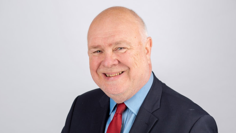 Cllr Robert Chapman, Cabinet Member for Finance, Insourcing and Customer Service