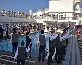 Saga's Spirit of Adventure cruise ship celebrates the Platinum Jubilee (4)
