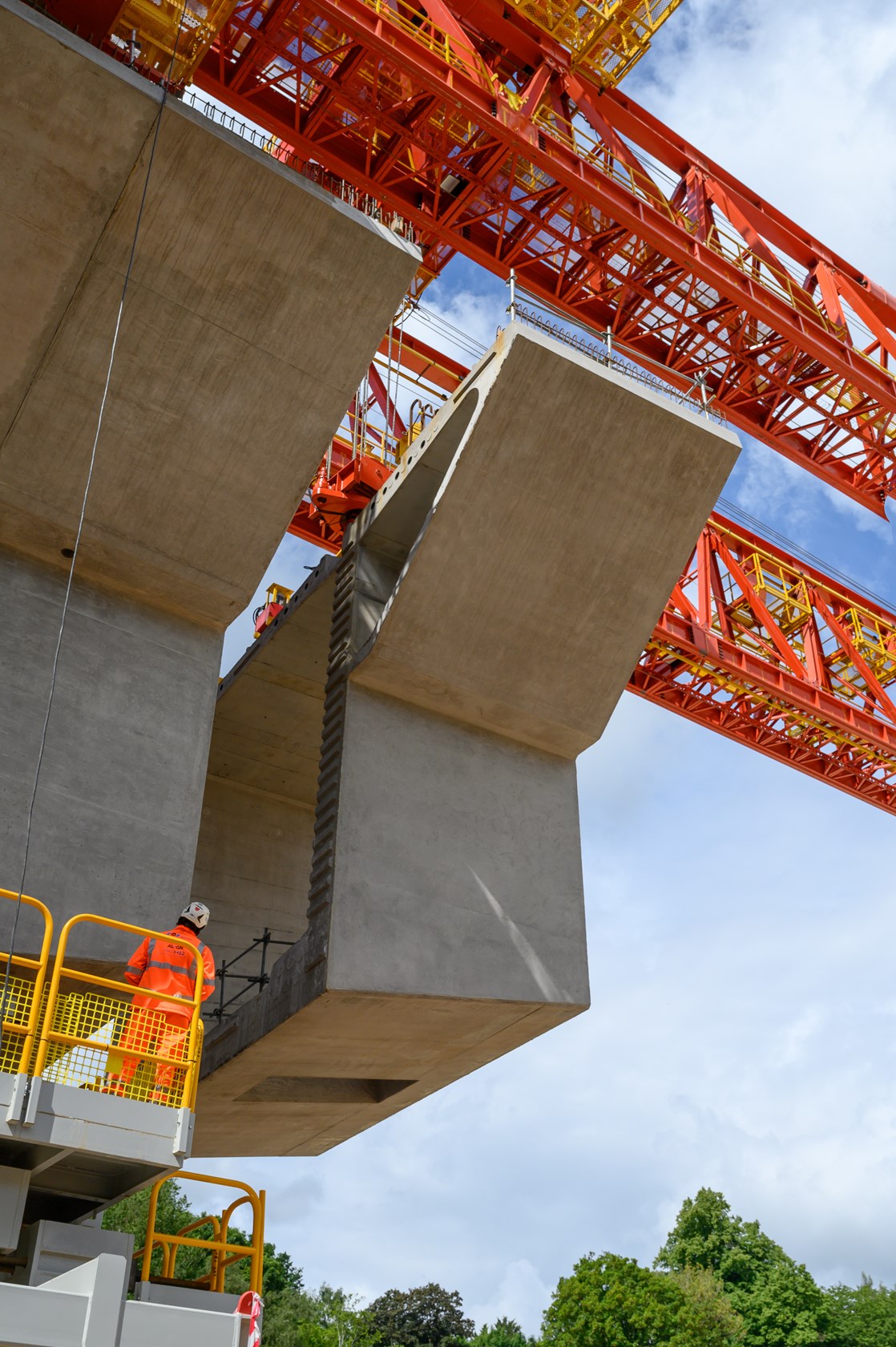 Construction starts on the Colne Valley Viaduct with the launch of a giant bridge building machine-14: Construction has started on the Colne Valley Viaduct as a 160m long bridge building machine begins construction. 

It will install 1,000 individual segments – each one unique and ranging from 60 to 140 tonnes. All will be 4m wide, up to 4m long and up to 6.7m high.

Tags: Construction, Colne Valley Viaduct, Bridge. Engineering