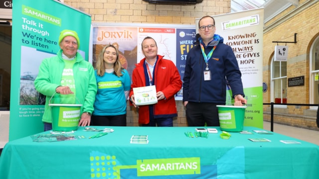 Network Rail supports Samaritans in York to bust ‘Blue Monday’ myth: Network Rail, LNER and Samaritans colleagues on Brew Monday (2), LNER