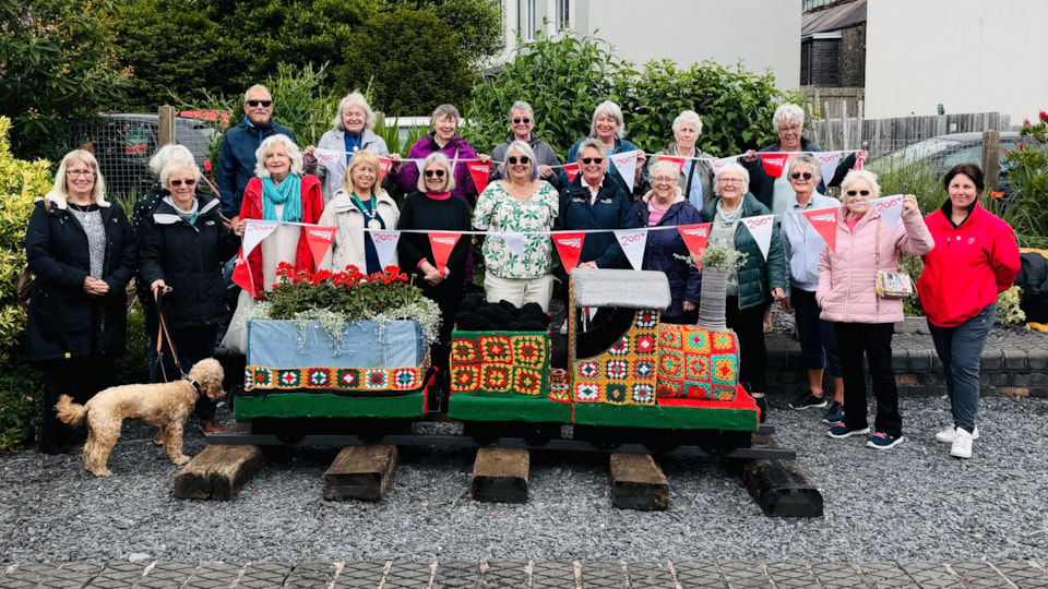 Criccieth Train-2