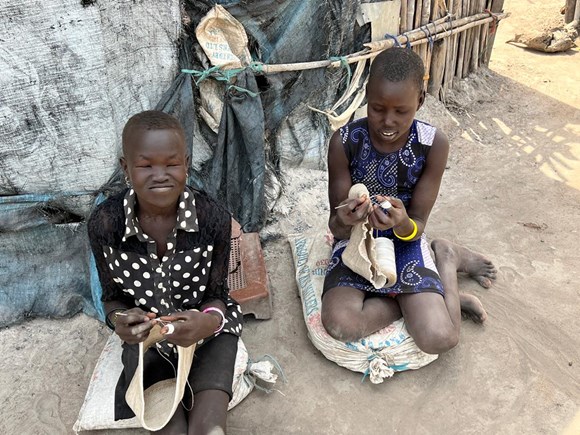 Mary’s Meals launches appeal for South Sudan: Sisters Abak and Aping