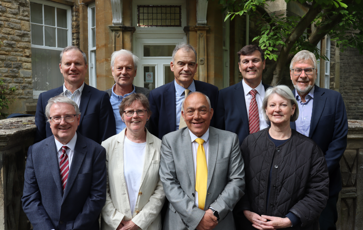 Full Exec-2
