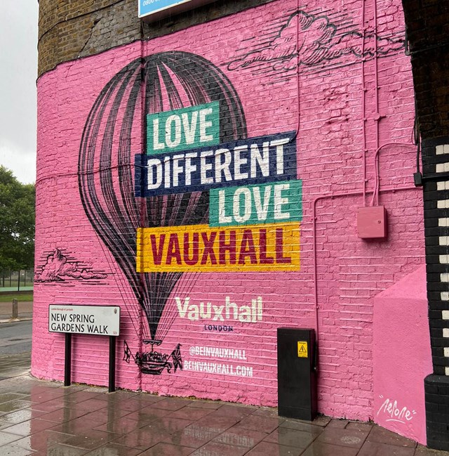 Network Rail backs mural in Vauxhall celebrating a historic record at the most famous pleasure garden of the 19th Century: VX1-Vauxhall mural