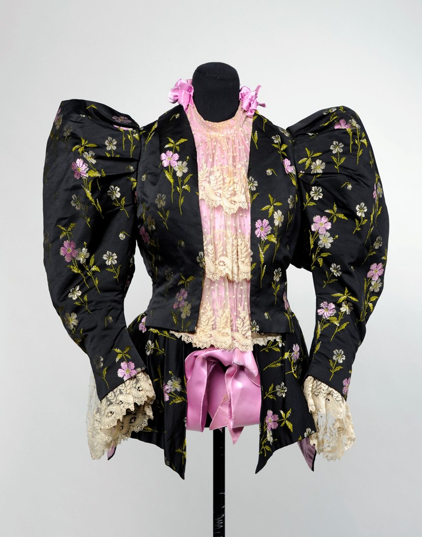 Object of the week-Jane North bodice: janenorthlegofmuttonsleevebodice1895.jpg