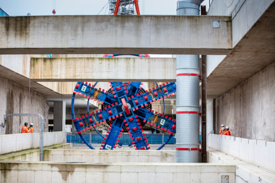 TBM Madeleine cutterhead lift into OOC station box at IM level