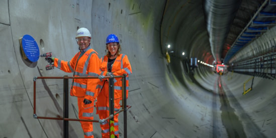 HS2 CEO Mark Wild installs a new plaque in the Euston Tunnel where it passes underneath the tomb of Sir Marc Brunel and his son Isambard Brunel: HS2 CEO Mark Wild installs a new plaque in the Euston Tunnel where it passes underneath the tomb of Sir Marc Brunel and his son Isambard Brunel