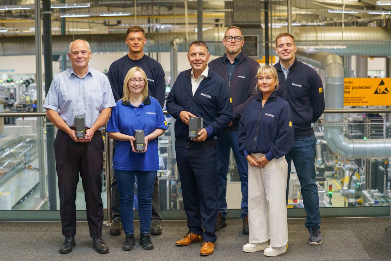 SWNS SIEMENS CONGLETON 86