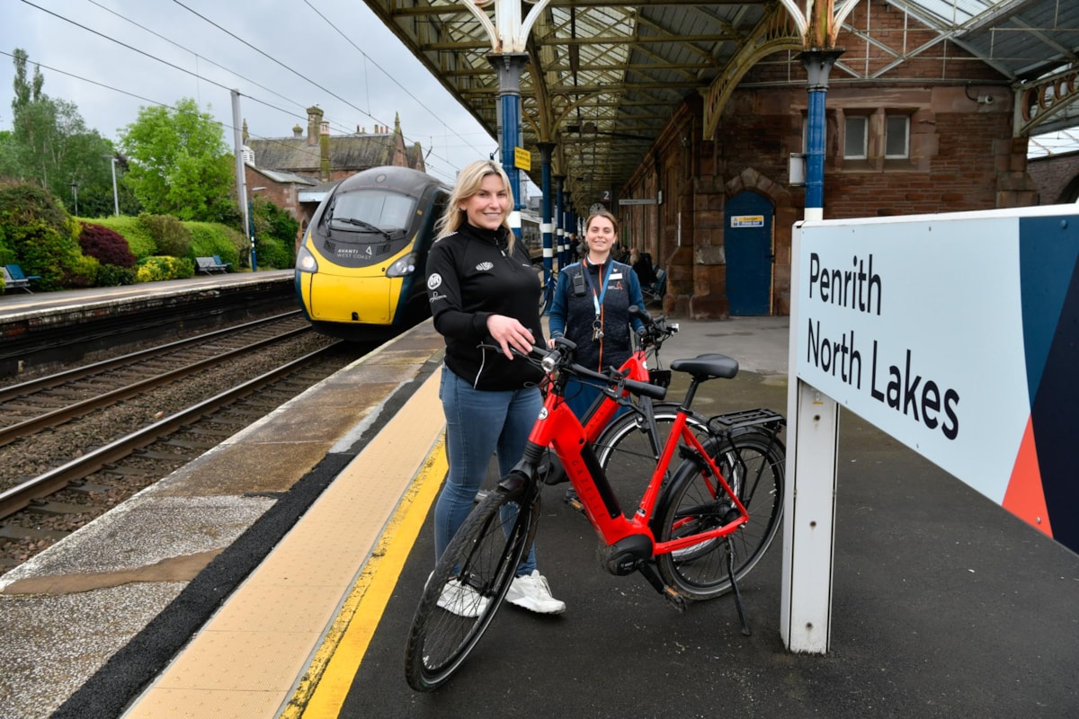 (L - R): Sarah Graham, owner of Arragon's Cycles, with Natalie Balmer (Customer Service Assistant at Avanti West Coast) with electric bikes available to collect from Penrith station as part of bike hire service