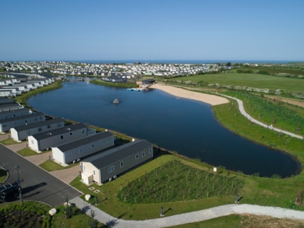 Park view (drone) at Thornwick Bay