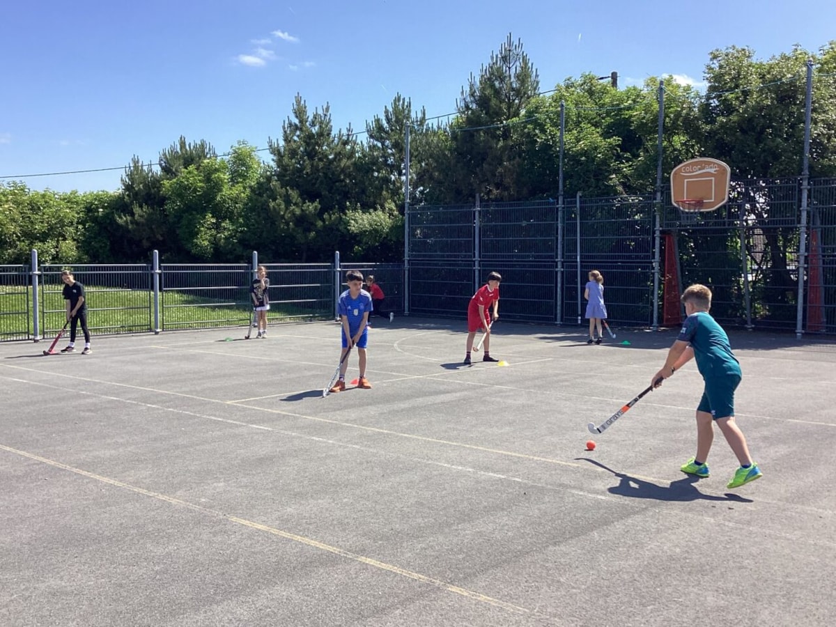 Glannau Gwaun sports 2 - Glannau Gwaun chwaraeon 2