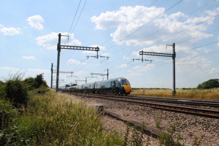 Great Western Railway supports football’s new Sustainable Travel Charter