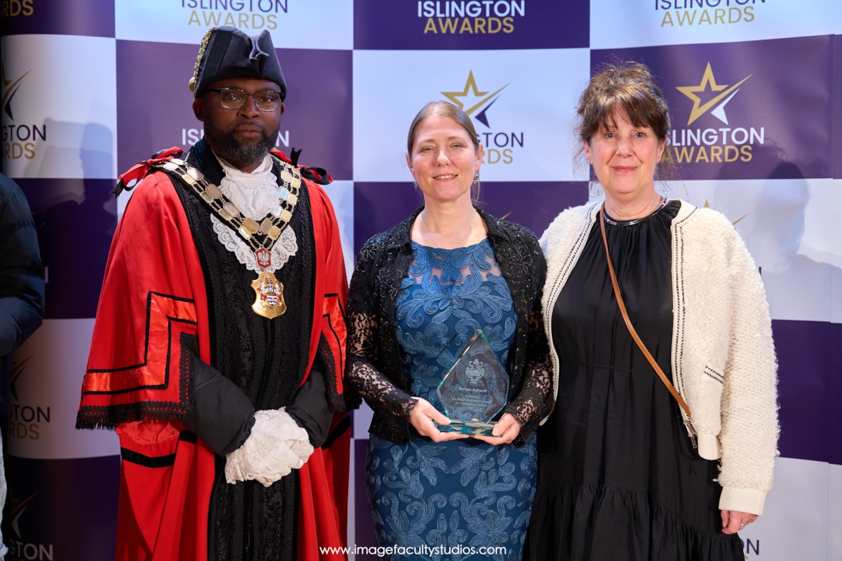 Miriam Ashwell, recipient of The Mayor’s Award for Outstanding Service to Islington, with the Mayor of Islington and Cllr Zammit