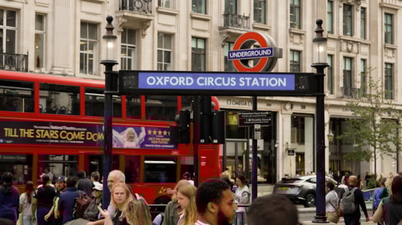 Transport for London becomes highway authority for Oxford Street from Saturday 20 September as Mayor moves ahead with proposals to transform Oxford Street: TfL Image - Oxford Street 1
