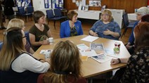Maureen Watt - Mental Health Strategy launch: Meeting with serviuce users and staff at the Edinburgh Mental health Information Station