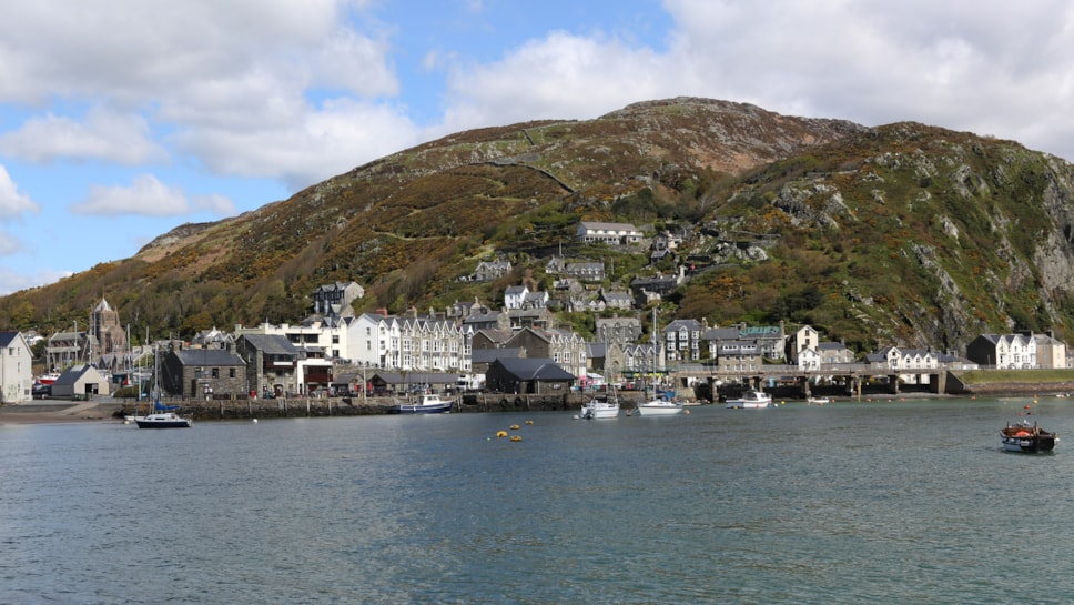 Visit Wales - Barmouth