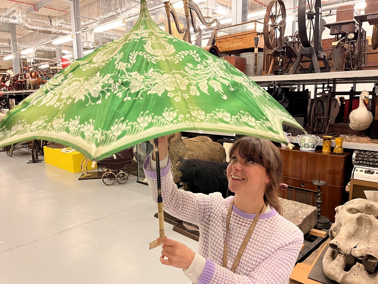 Umbrellas: Vanessa Jones, Leeds Museums and Galleries Vanessa Jones, Leeds Museums and Galleries assistant curator of costumes and textiles has been leading the project to catalogue Leeds Museums and Galleries' collection of umbrellas.
