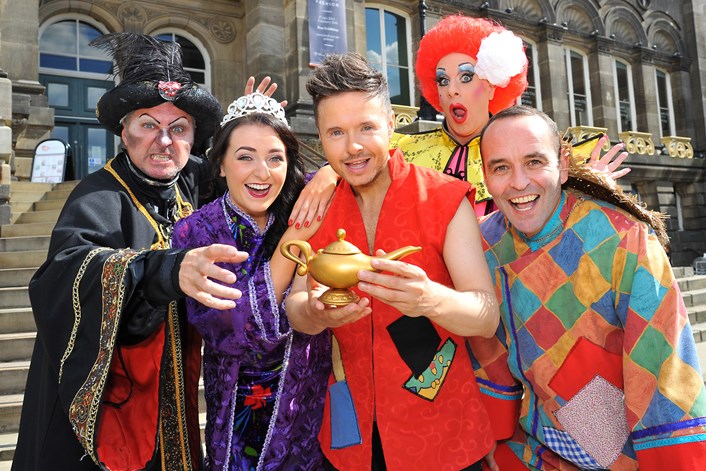 Stars come out for magical launch of Aladdin at Carriageworks Theatre: dsc_0587.jpg