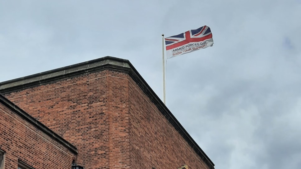 fly the flag1 25